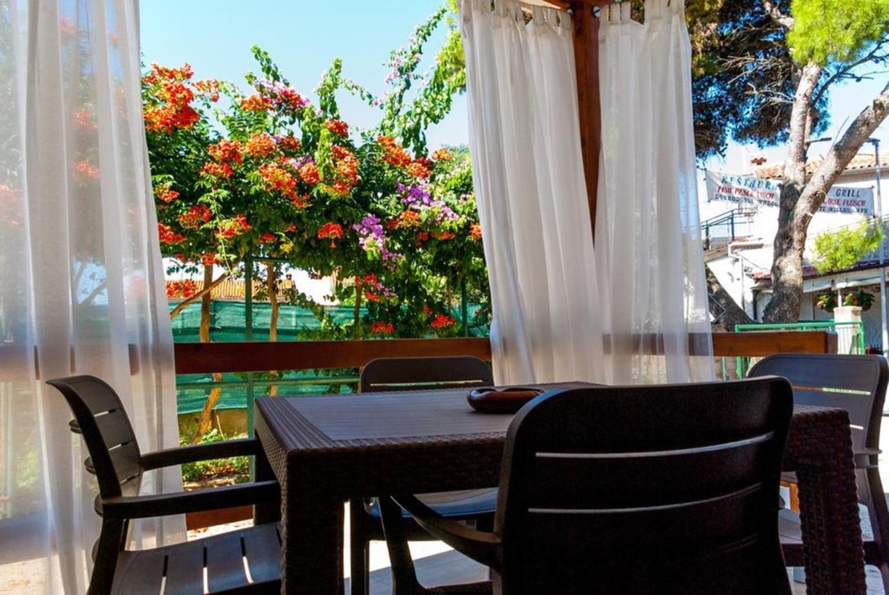 Villa Mediterranea - Apartments Μεντουλίν Εξωτερικό φωτογραφία