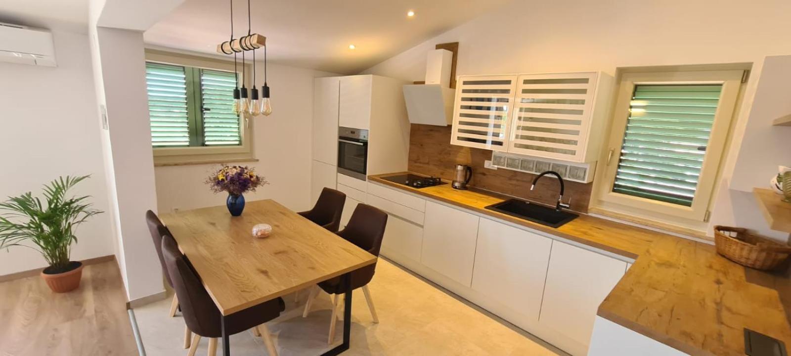 Villa Mediterranea - Apartments Μεντουλίν Εξωτερικό φωτογραφία